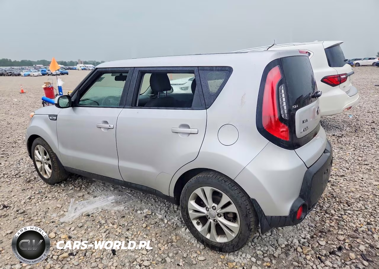 2015 Kia Soul + VIN:KNDJP3A58F7815252 - 2