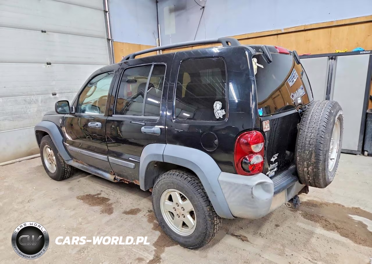 2007 Jeep Liberty Sport VIN:1J4GL48K37W710613 - 2