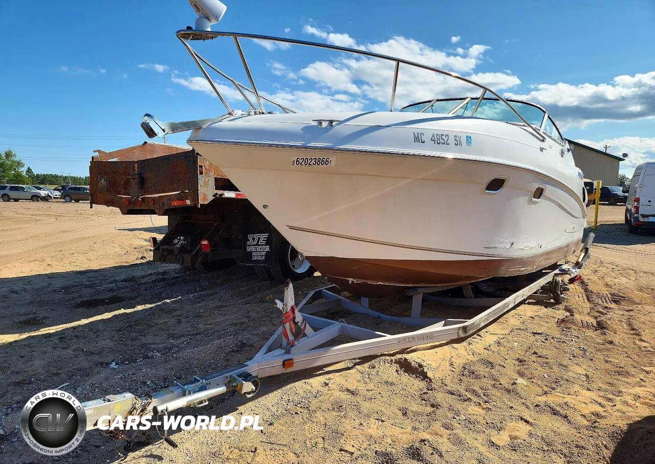 2002 Four Winns Boat VIN:GFNCC156E202 - 2