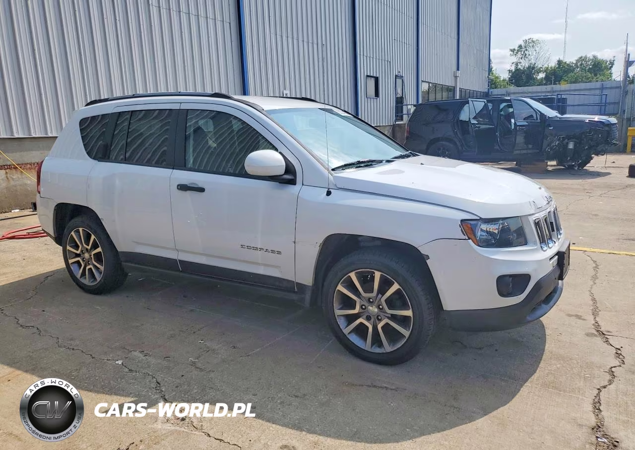 2017 Jeep Compass Sport VIN:1C4NJCBB6HD134101 - 4