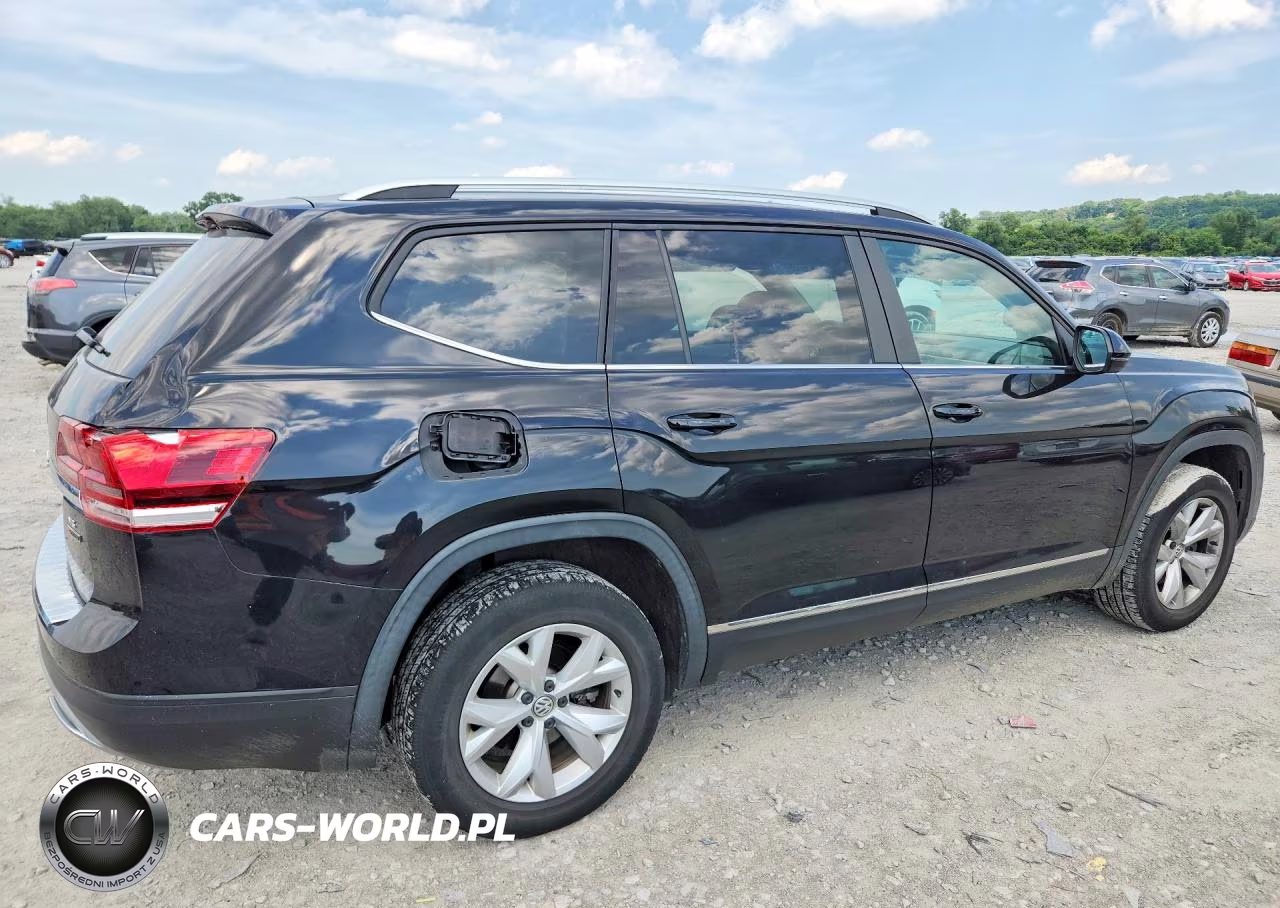 2019 Volkswagen Atlas S VIN:1V2GR2CA6KC607640 - 3