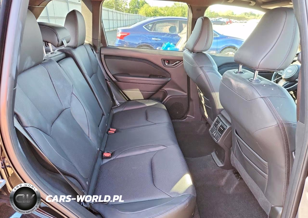 2025 Subaru Forester Limited VIN:JF2SLDRC7SH549477 - 11
