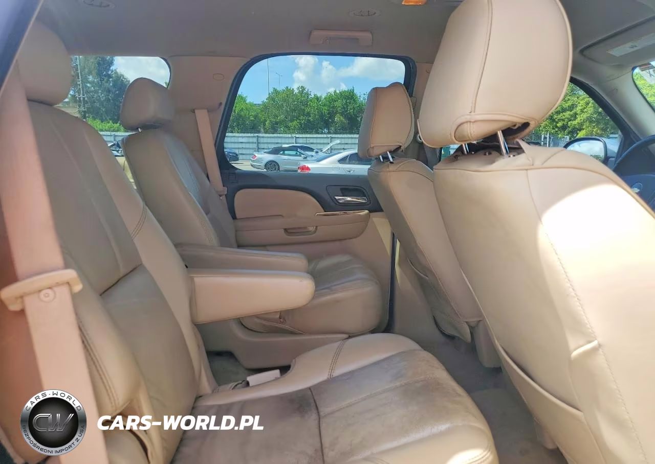 2007 Chevrolet Tahoe C1500 VIN:1GNFC13067R339295 - 10