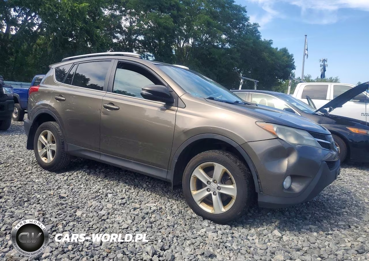 2014 Toyota Rav4 Xle VIN:2T3RFREV2EW165520 - 4