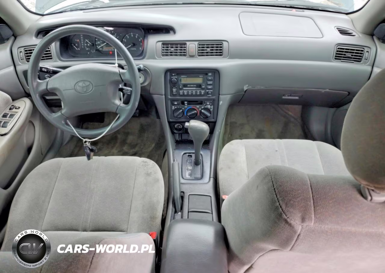 1999 Toyota Camry Le VIN:4T1BG22K2XU613153 - 8
