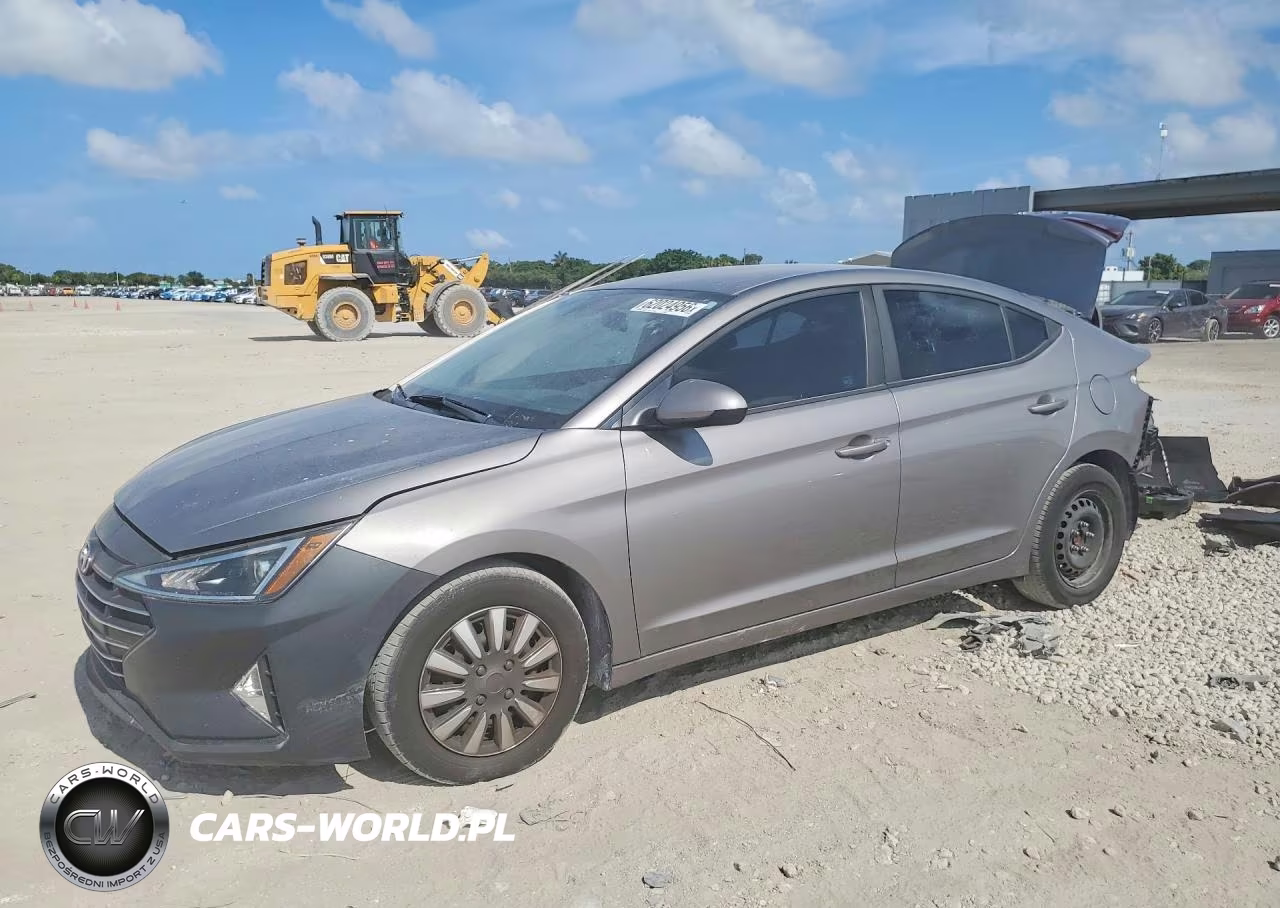 2020 Hyundai Elantra Se – zdjęcie 1 z 13