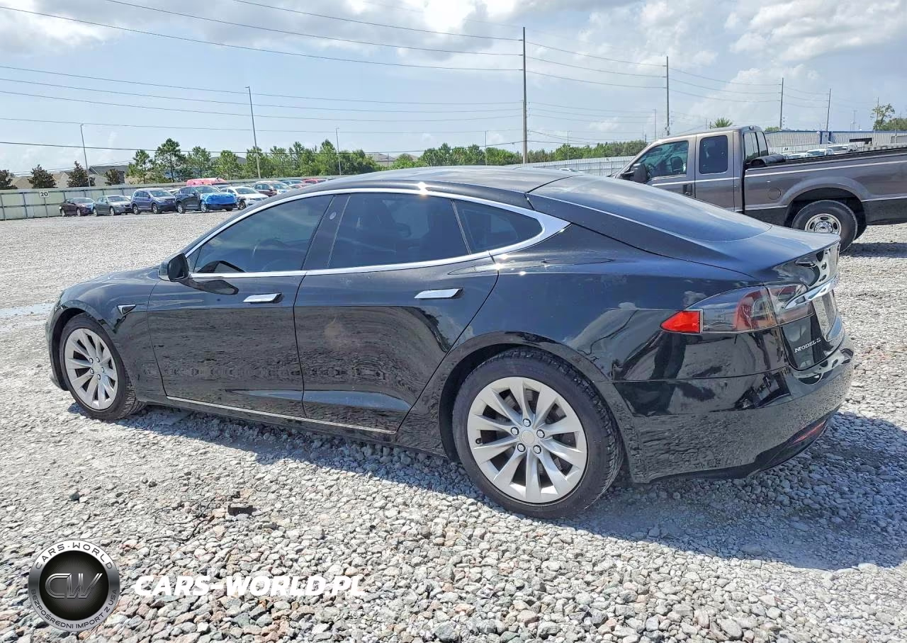 2016 Tesla Model S VIN:5YJSA1E28GF167742 - 2