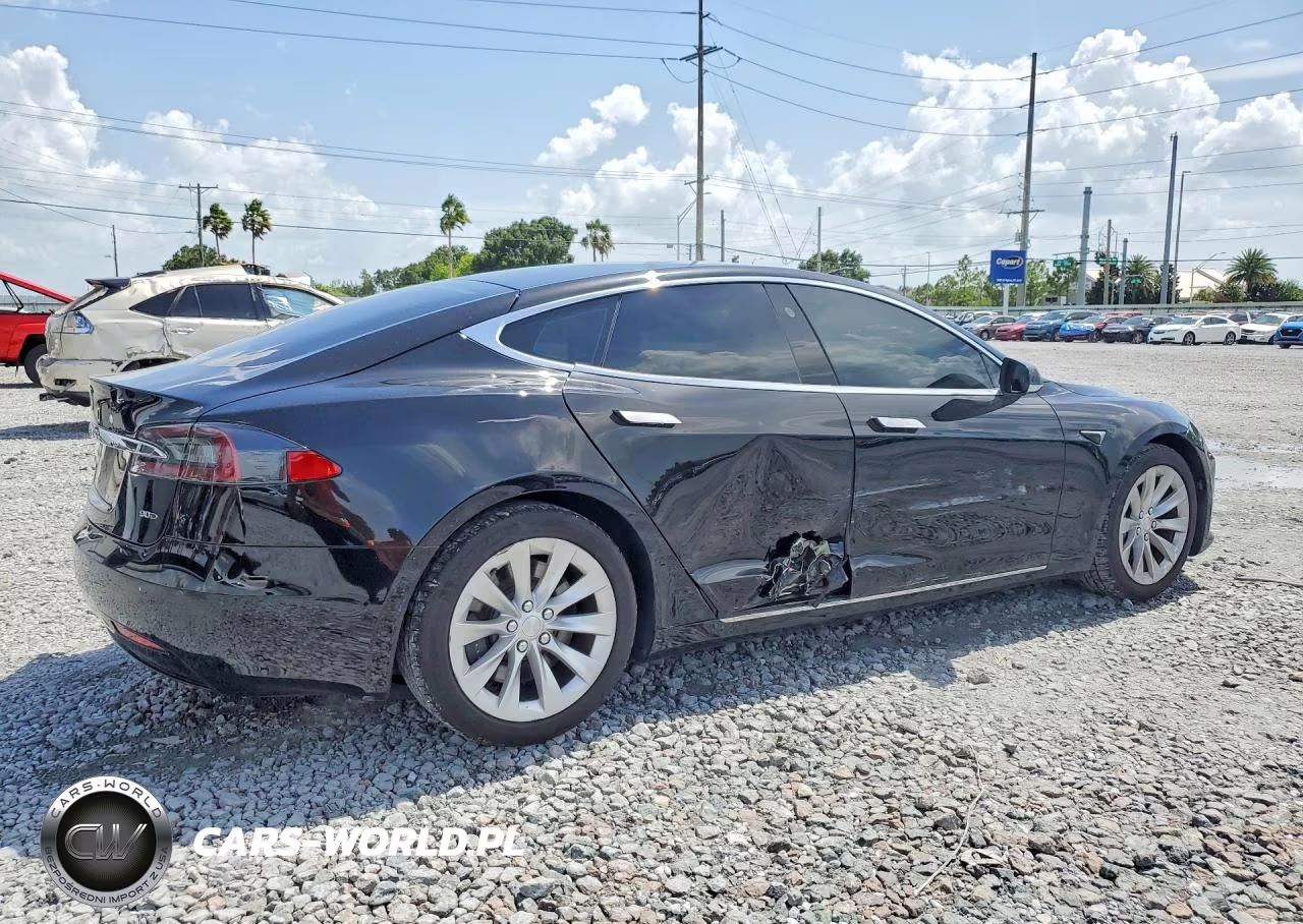 2016 Tesla Model S VIN:5YJSA1E28GF167742 - 3