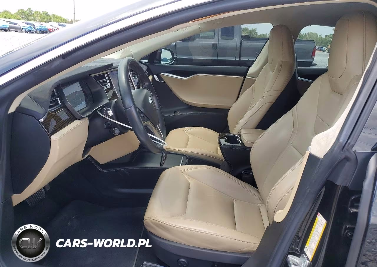 2016 Tesla Model S VIN:5YJSA1E28GF167742 - 7