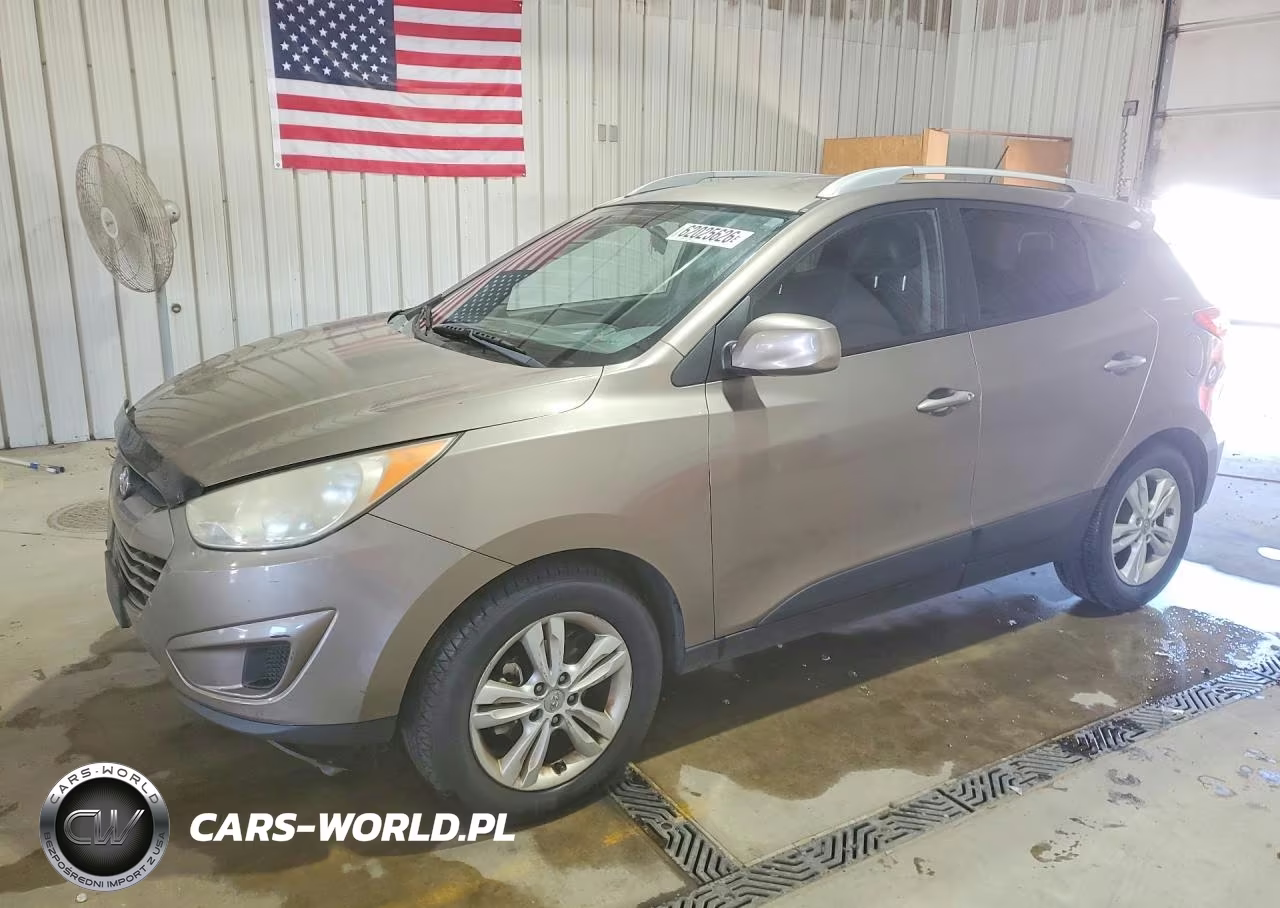 2011 Hyundai Tucson Gls VIN:KM8JU3AC3BU126749 - 1