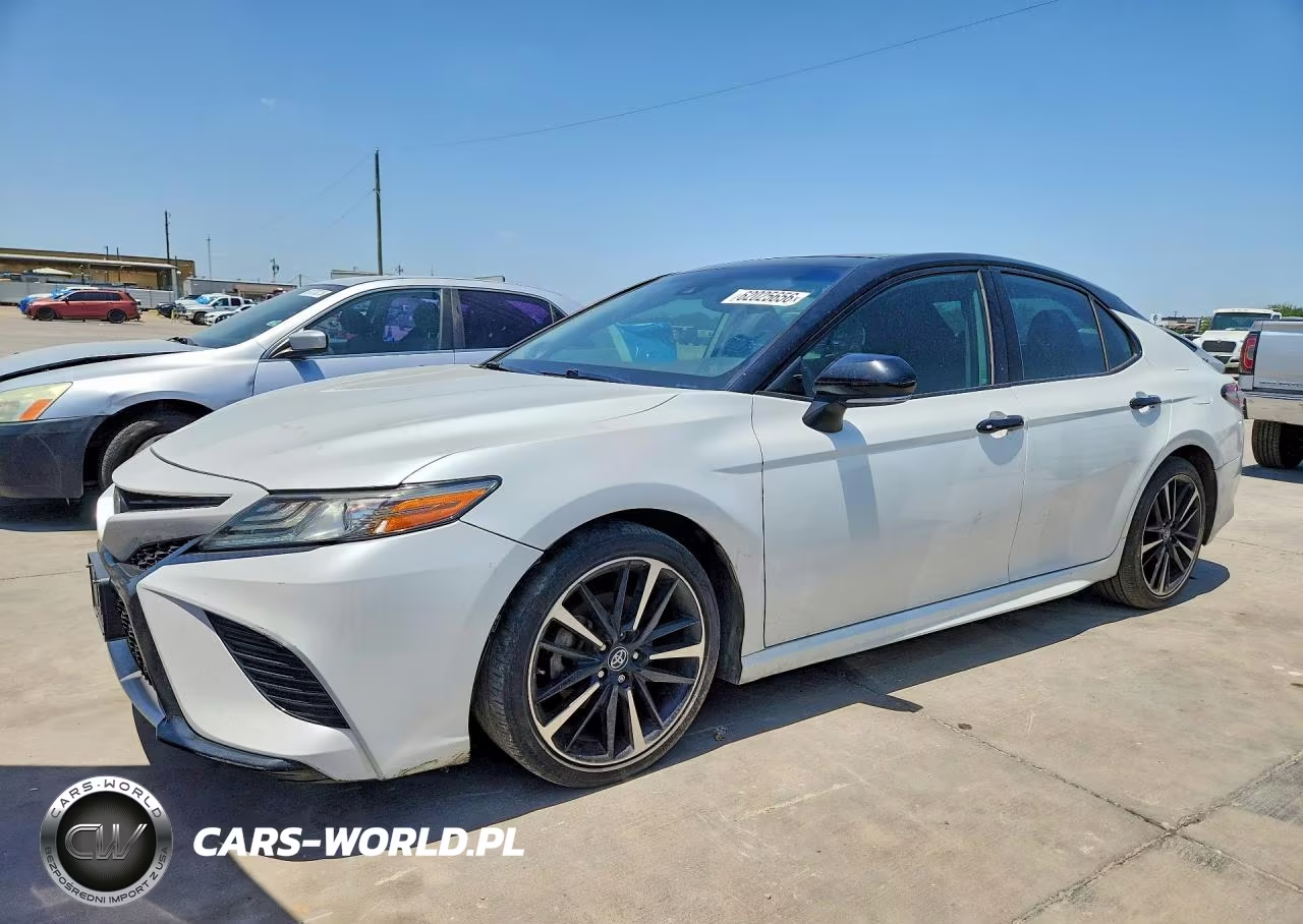 2019 Toyota Camry Xse – zdjęcie 1 z 12
