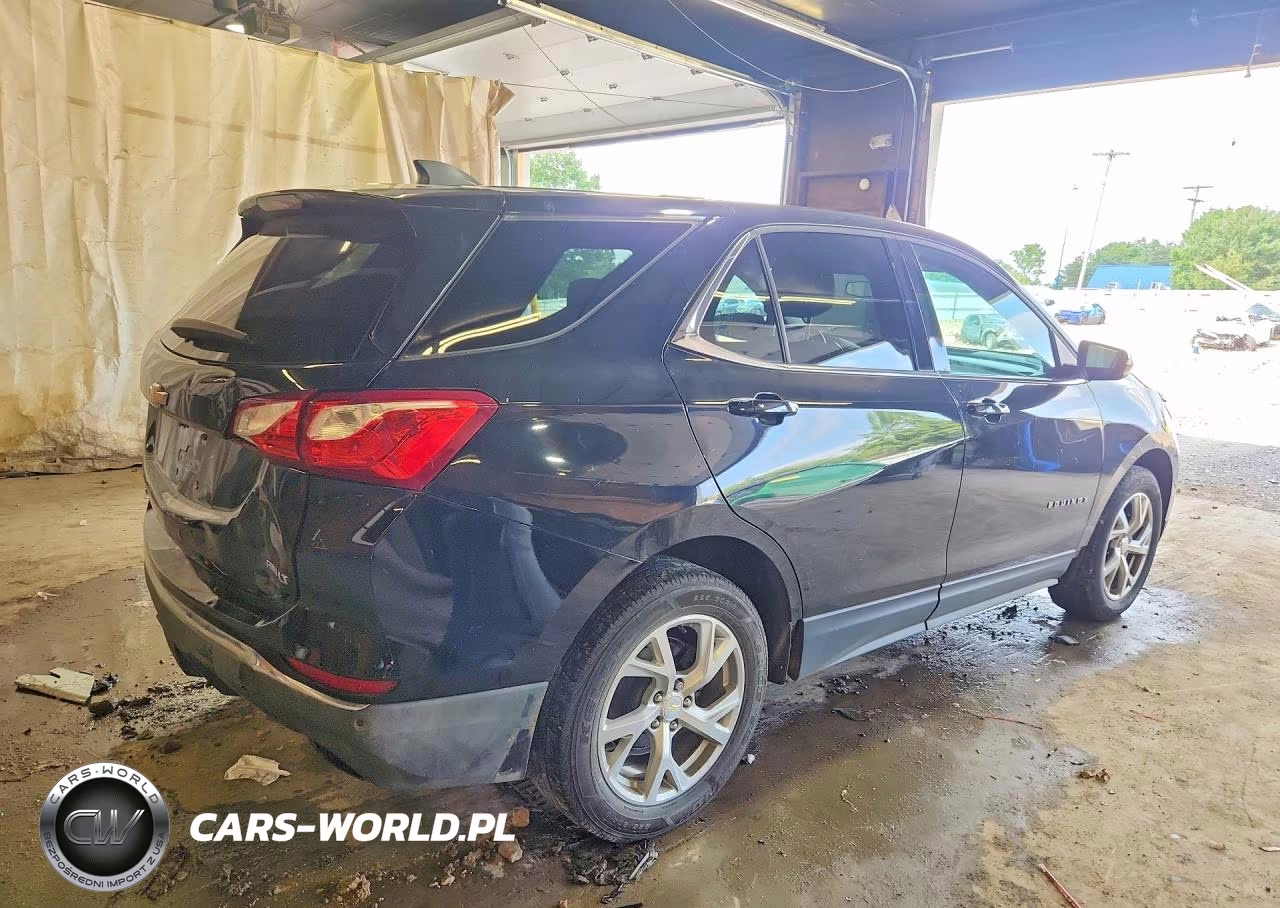 2018 Chevrolet Equinox Lt VIN:2GNAXTEX2J6173817 - 3