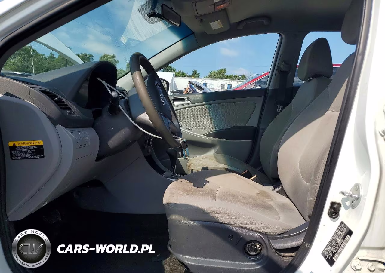 2014 Hyundai Accent Gs VIN:KMHCT5AE7EU183419 - 7