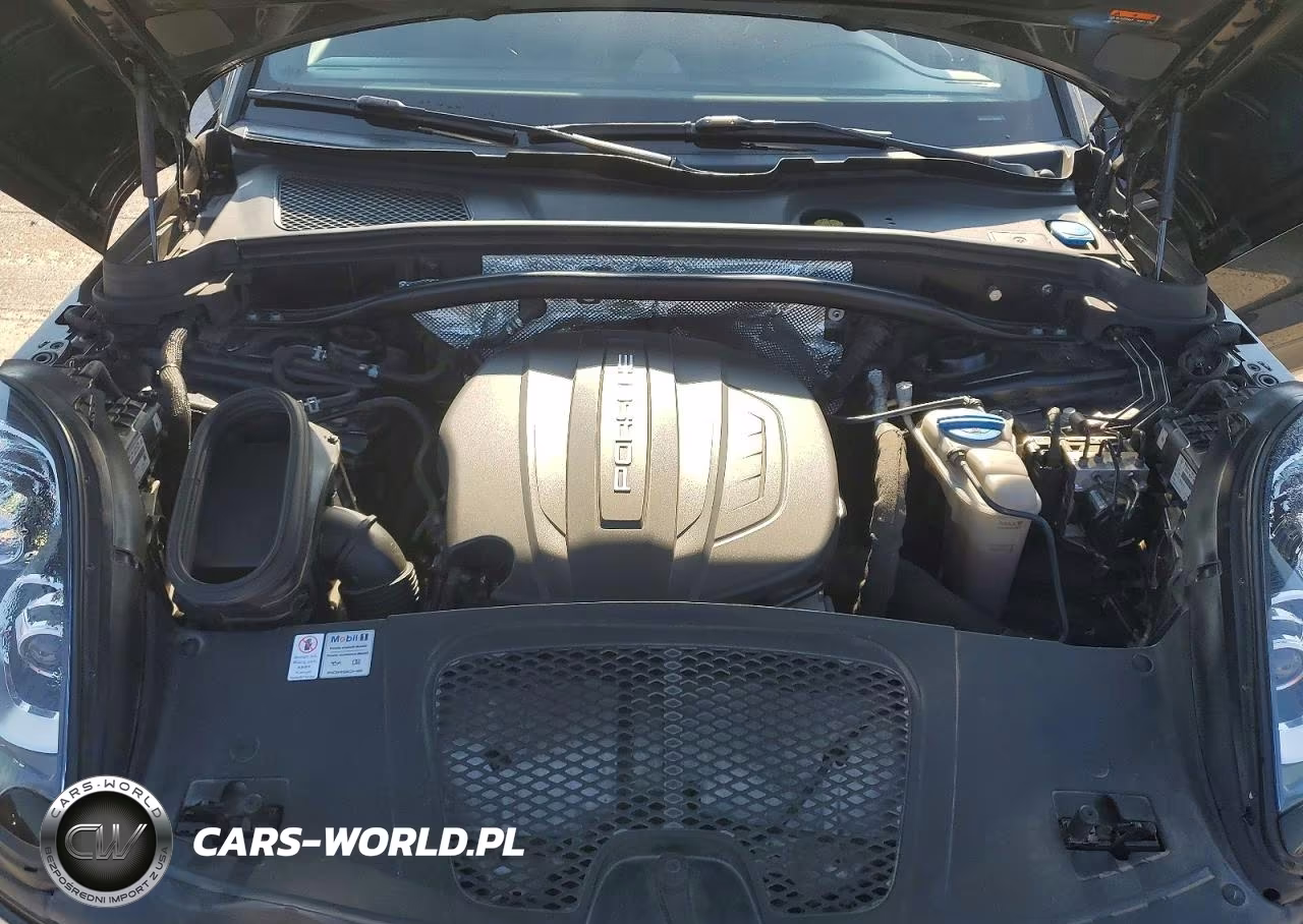 2018 Porsche Macan VIN:WP1AA2A53JLB04522 - 12