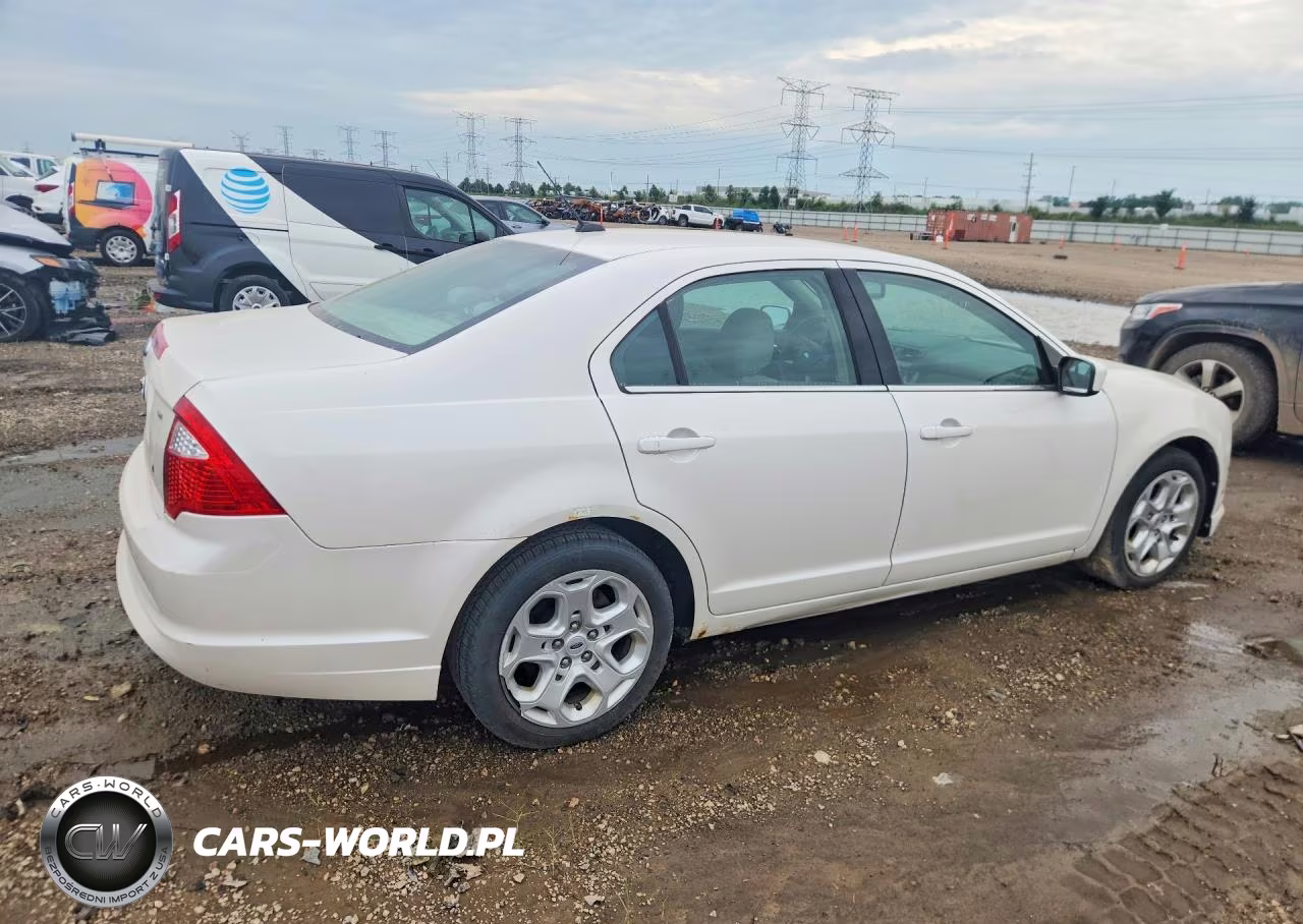 2010 Ford Fusion Se VIN:3FAHP0HA7AR177406 - 3
