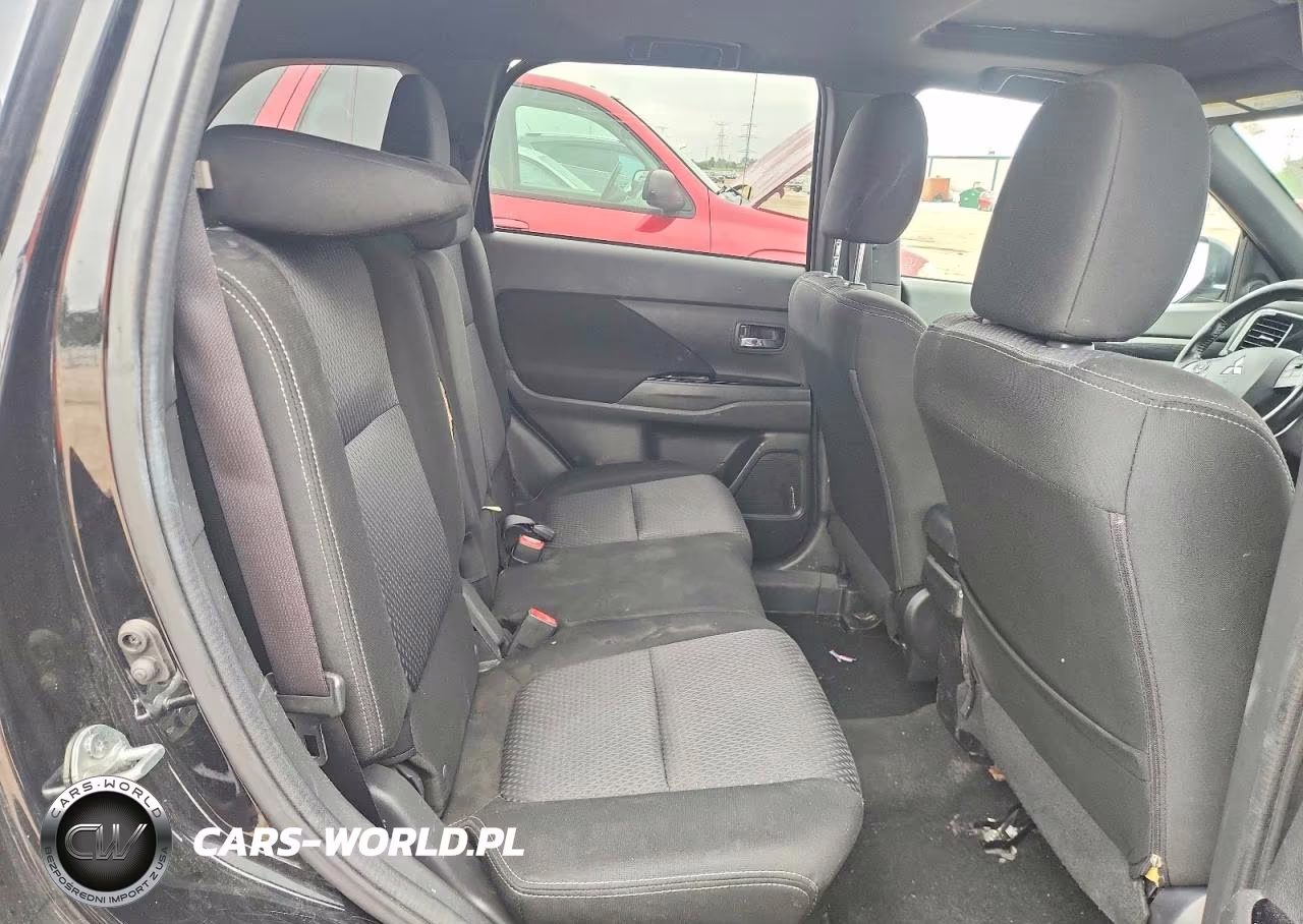 2018 Mitsubishi Outlander Se VIN:JA4AZ3A35JZ023852 - 10