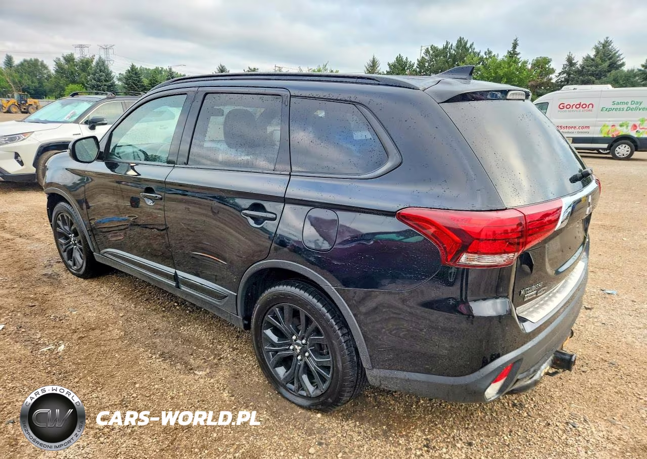 2018 Mitsubishi Outlander Se VIN:JA4AZ3A35JZ023852 - 2