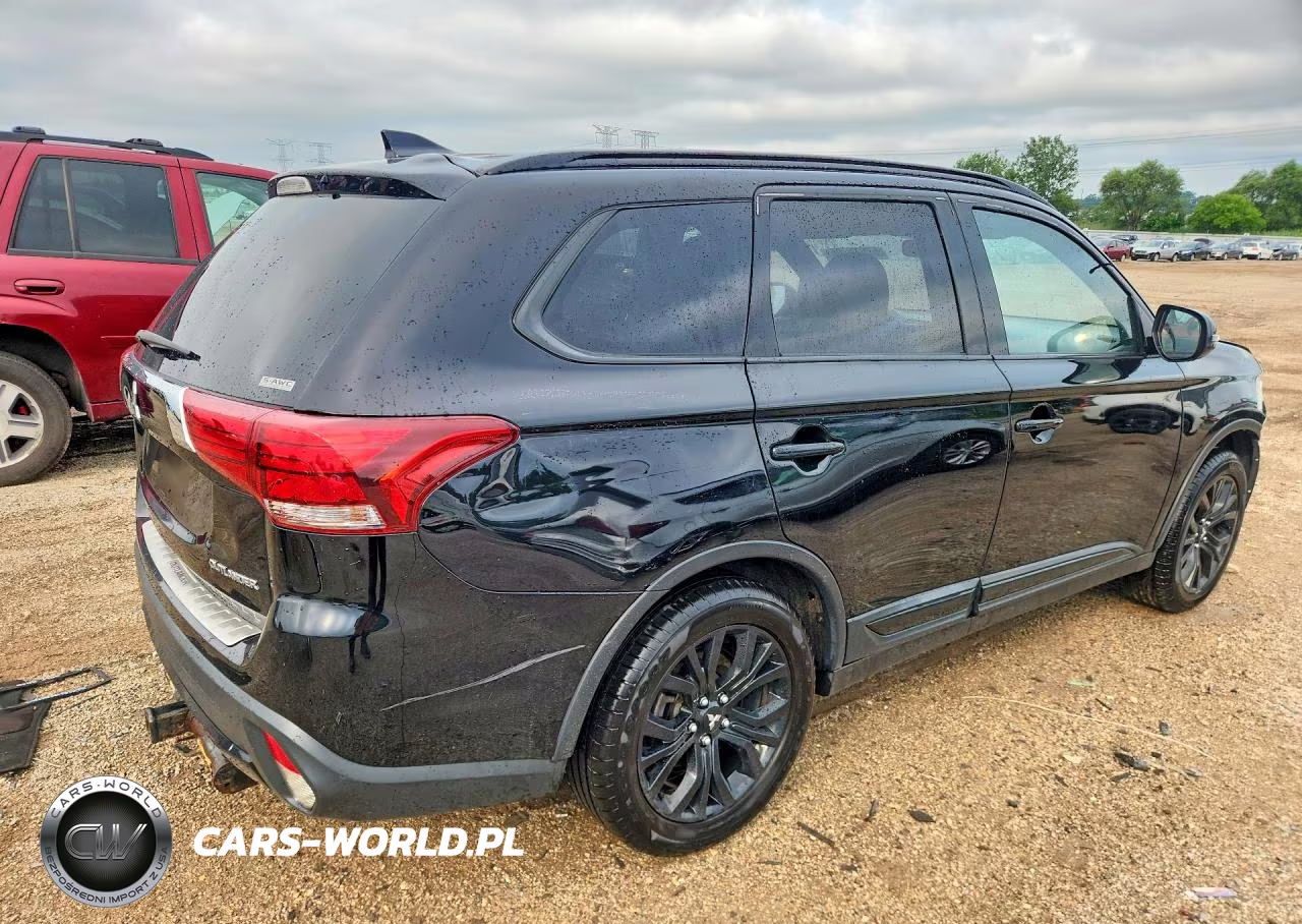 2018 Mitsubishi Outlander Se VIN:JA4AZ3A35JZ023852 - 3