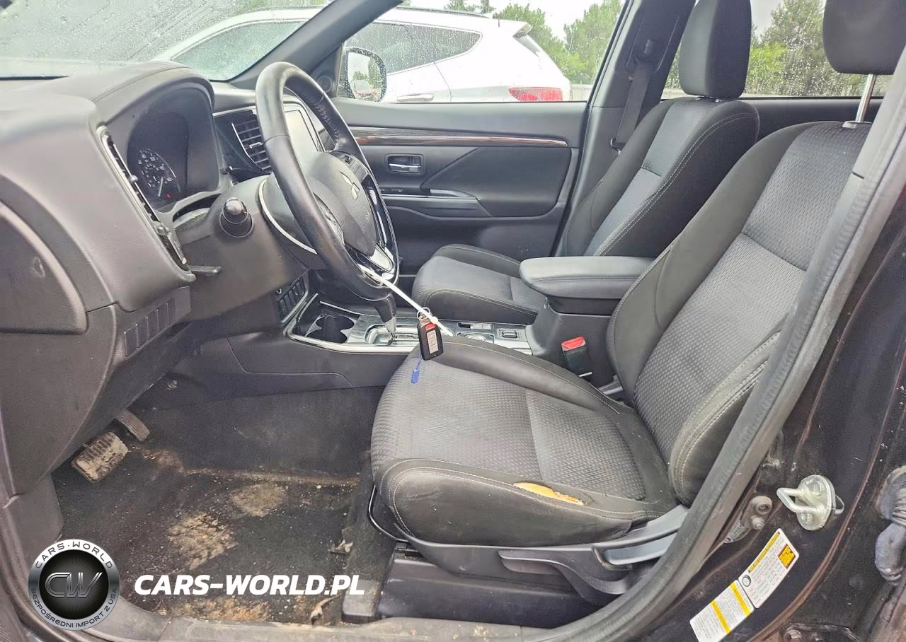 2018 Mitsubishi Outlander Se VIN:JA4AZ3A35JZ023852 - 7