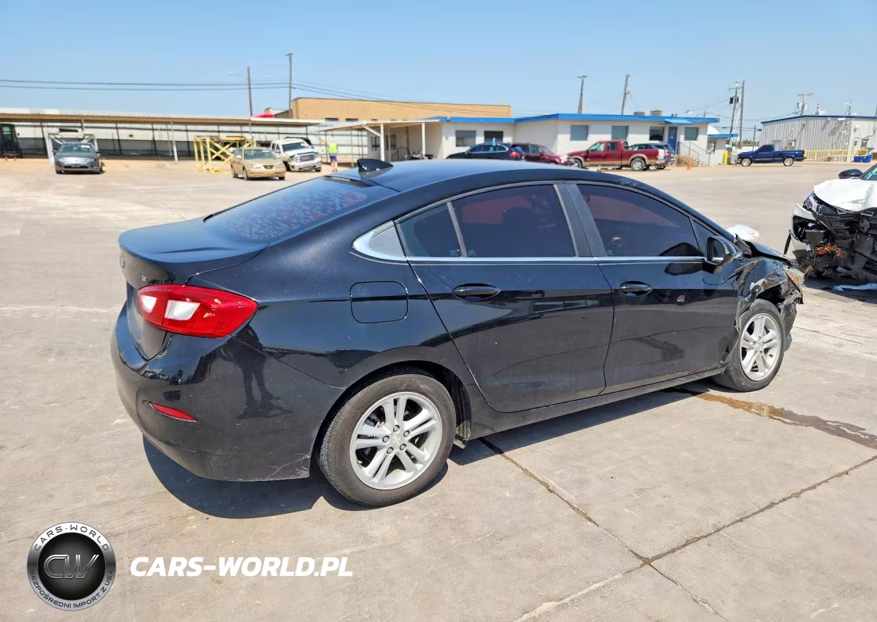 2017 Chevrolet Cruze Lt VIN:1G1BE5SM4H7103215 - 3
