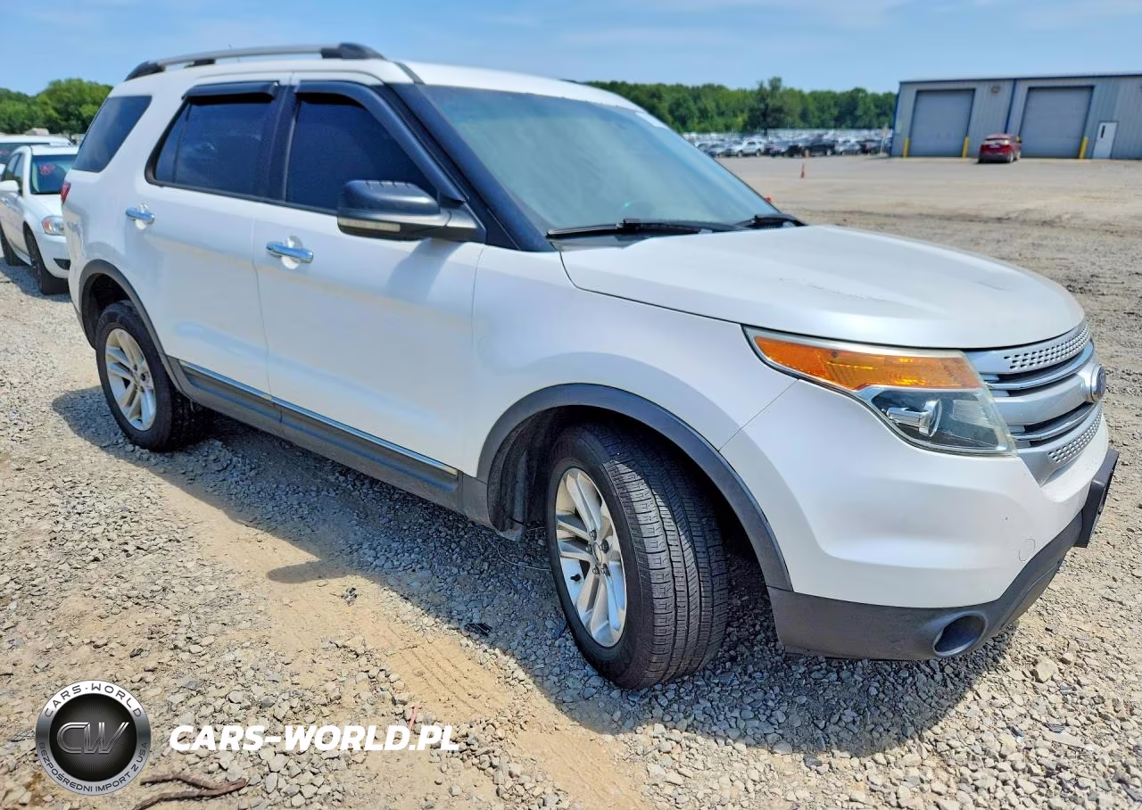 2011 Ford Explorer Xlt VIN:1FMHK8D80BGA42380 - 4