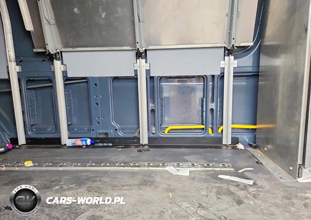 2019 Mercedes-Benz Sprinter 2500-3500 VIN:WD4PF1CD5KP143494 - 10