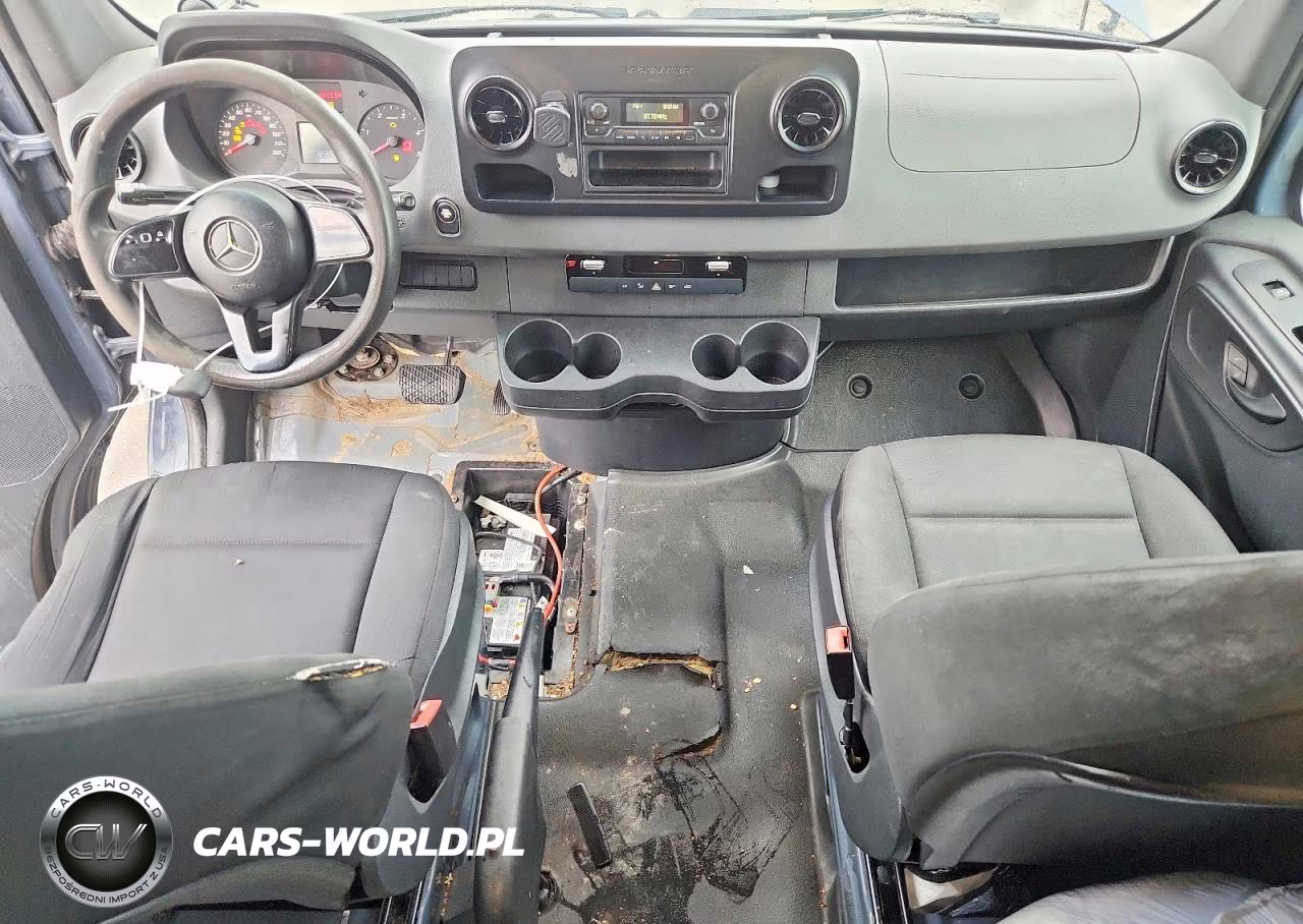 2019 Mercedes-Benz Sprinter 2500-3500 VIN:WD4PF1CD5KP143494 - 8