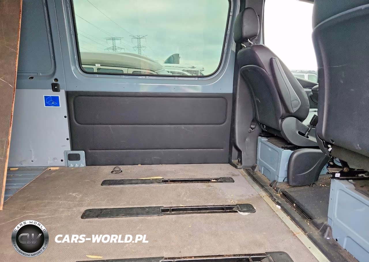 2024 Mercedes-Benz Sprinter 2500 VIN:W1W4NCVY5RP640264 - 10