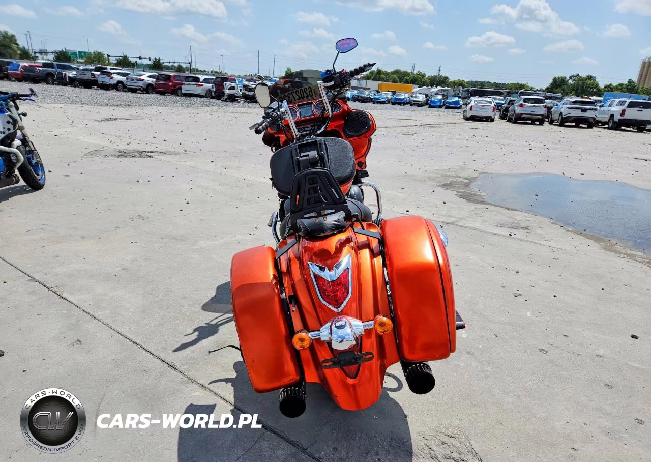 2014 Kawasaki Vn1700 K VIN:JKBVNRK12EA004687 - 4