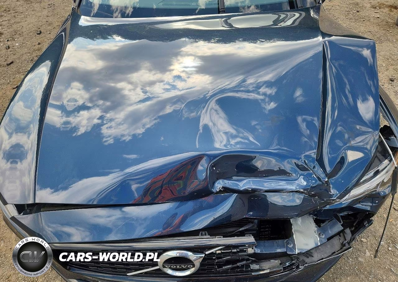 2022 Volvo S60 B5 Momentum VIN:7JRL12TZ6NG160772 - 11