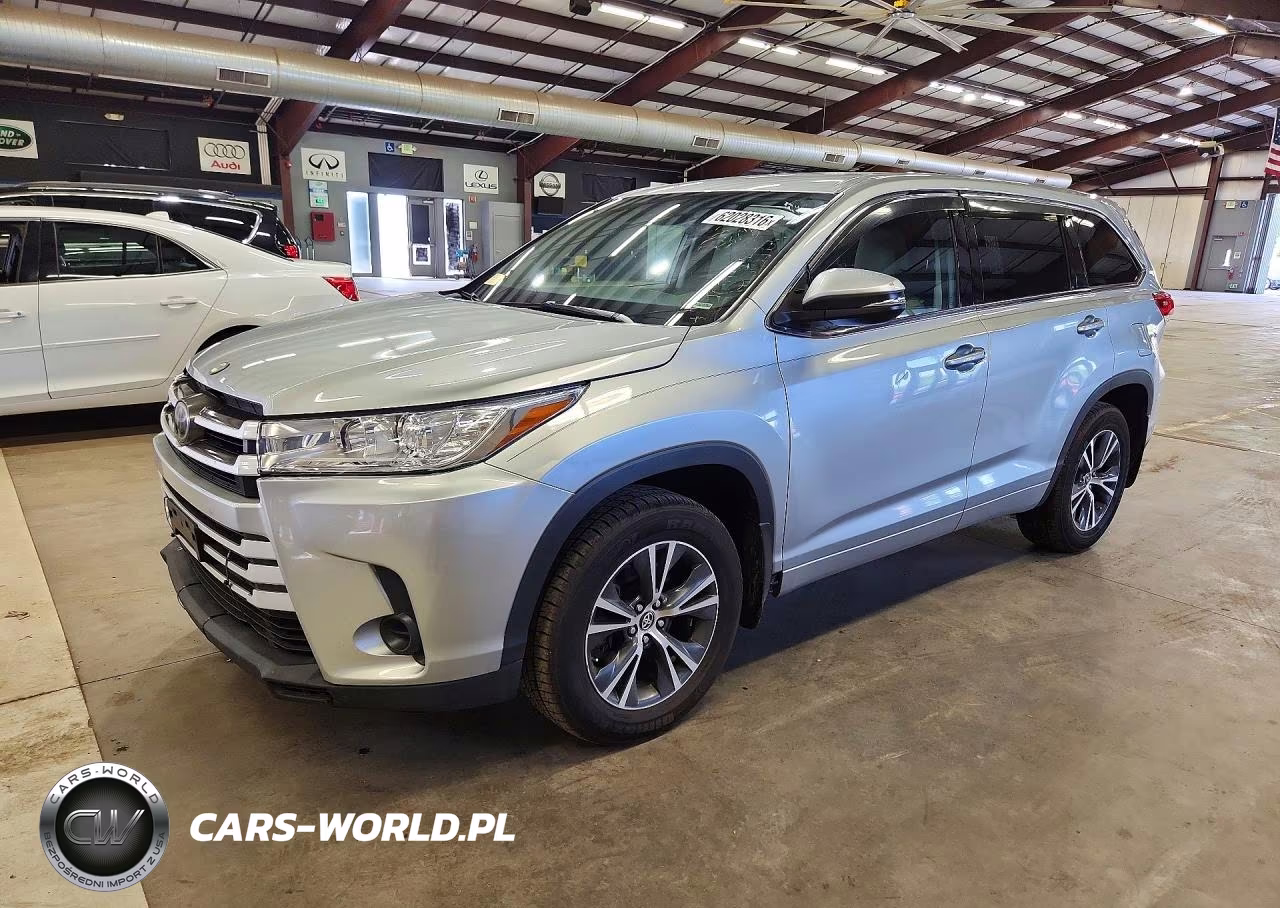 2017 Toyota Highlander Le