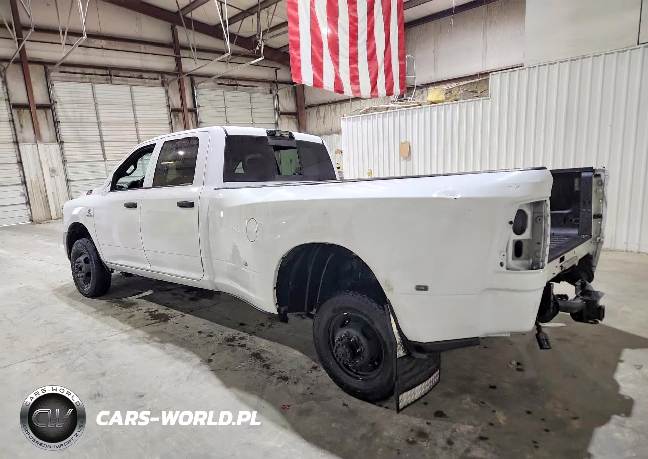 2025 Ram 3500 Tradesman VIN:3C63RRGL0SG533883 - 2