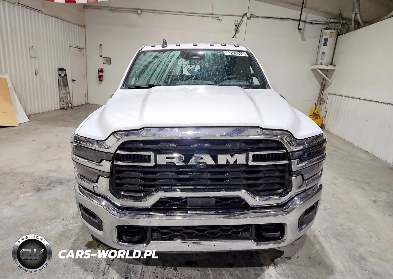 2025 Ram 3500 Tradesman VIN:3C63RRGL0SG533883 - 5