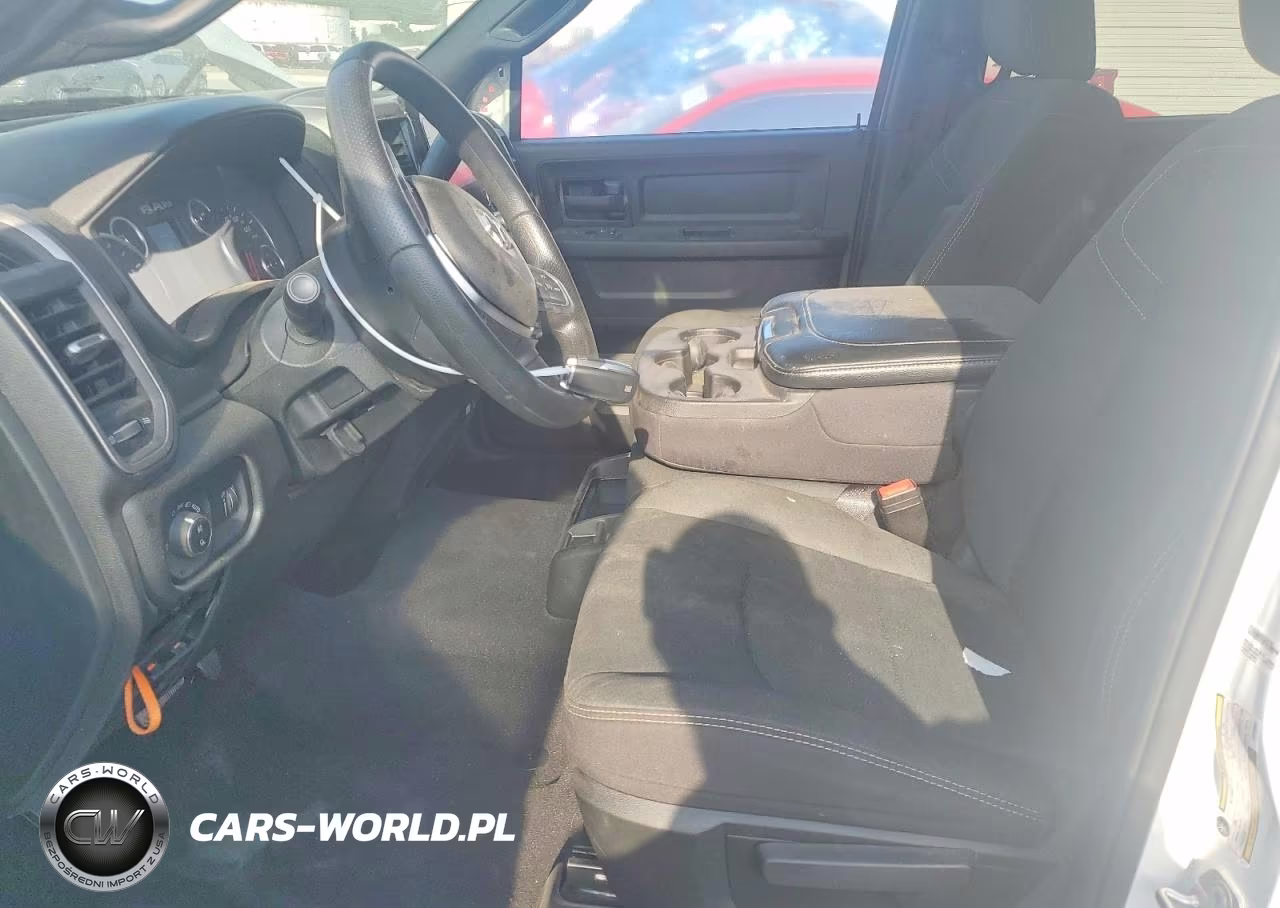 2025 Ram 3500 Tradesman VIN:3C63RRGL0SG533883 - 7