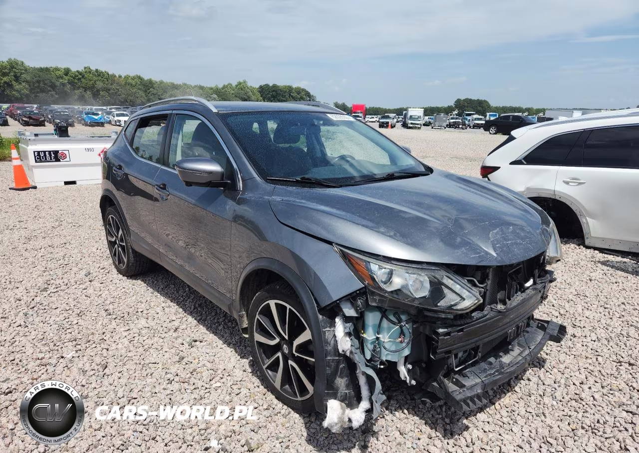 2018 Nissan Rogue Sport Sl VIN:JN1BJ1CP2JW195489 - 4