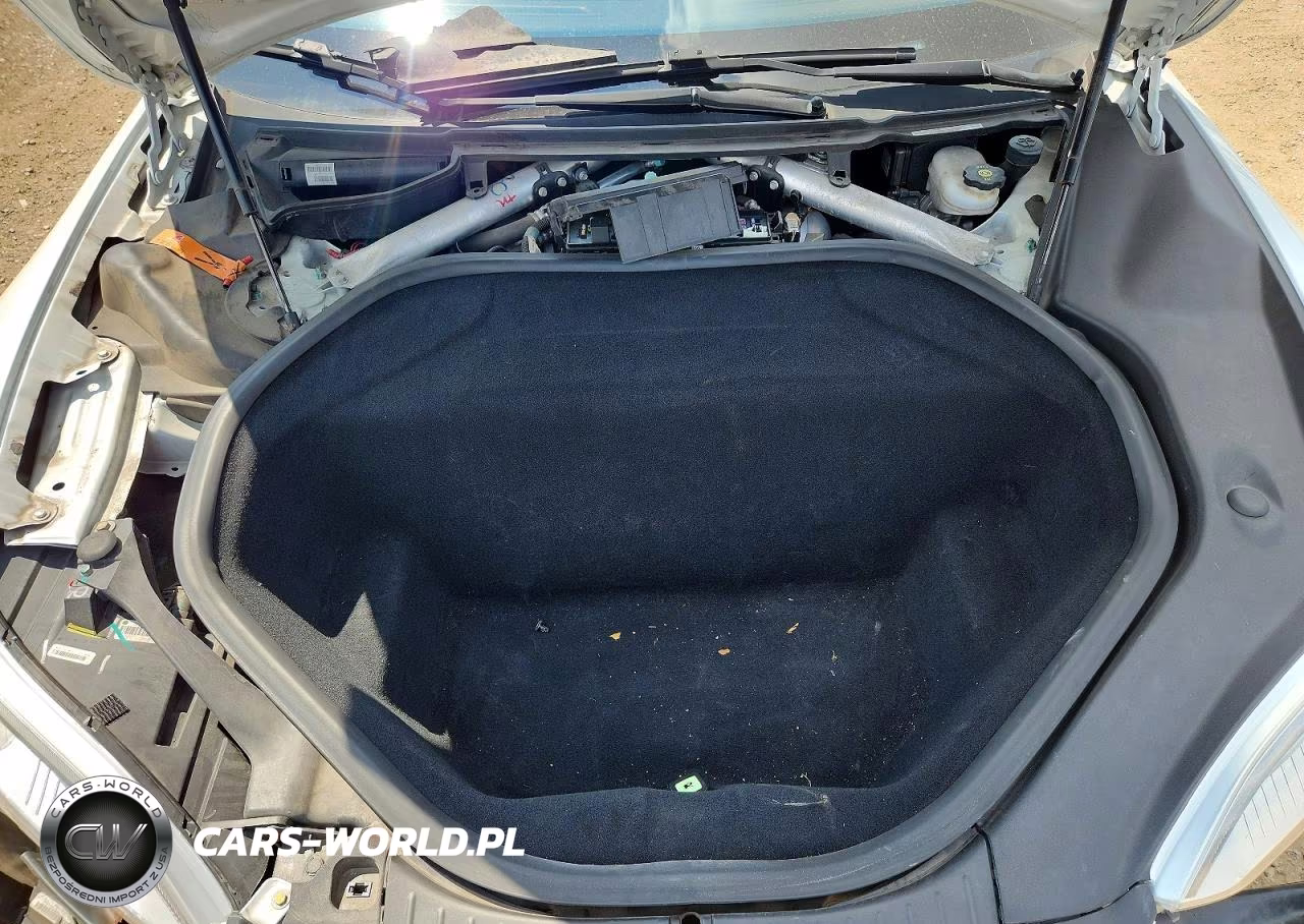 2015 Tesla Model S VIN:5YJSA1E29FF109105 - 11