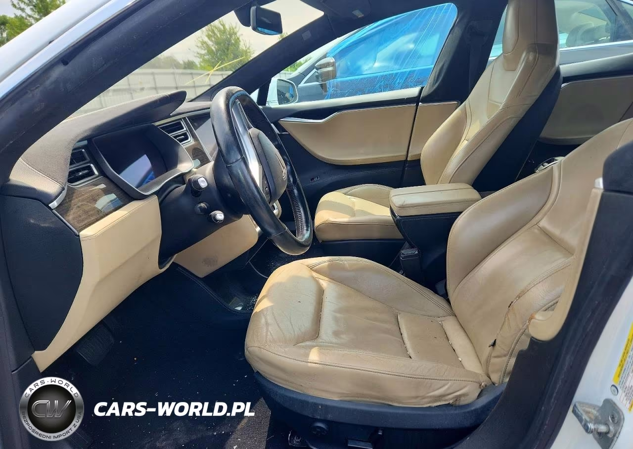 2015 Tesla Model S VIN:5YJSA1E29FF109105 - 7