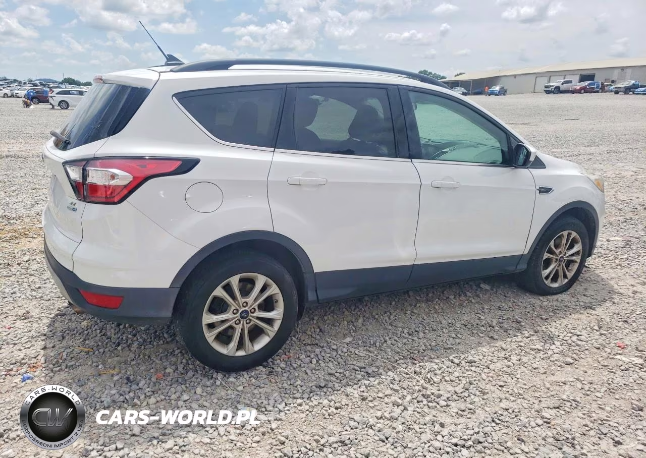2018 Ford Escape Se VIN:1FMCU9GD1JUC20378 - 3