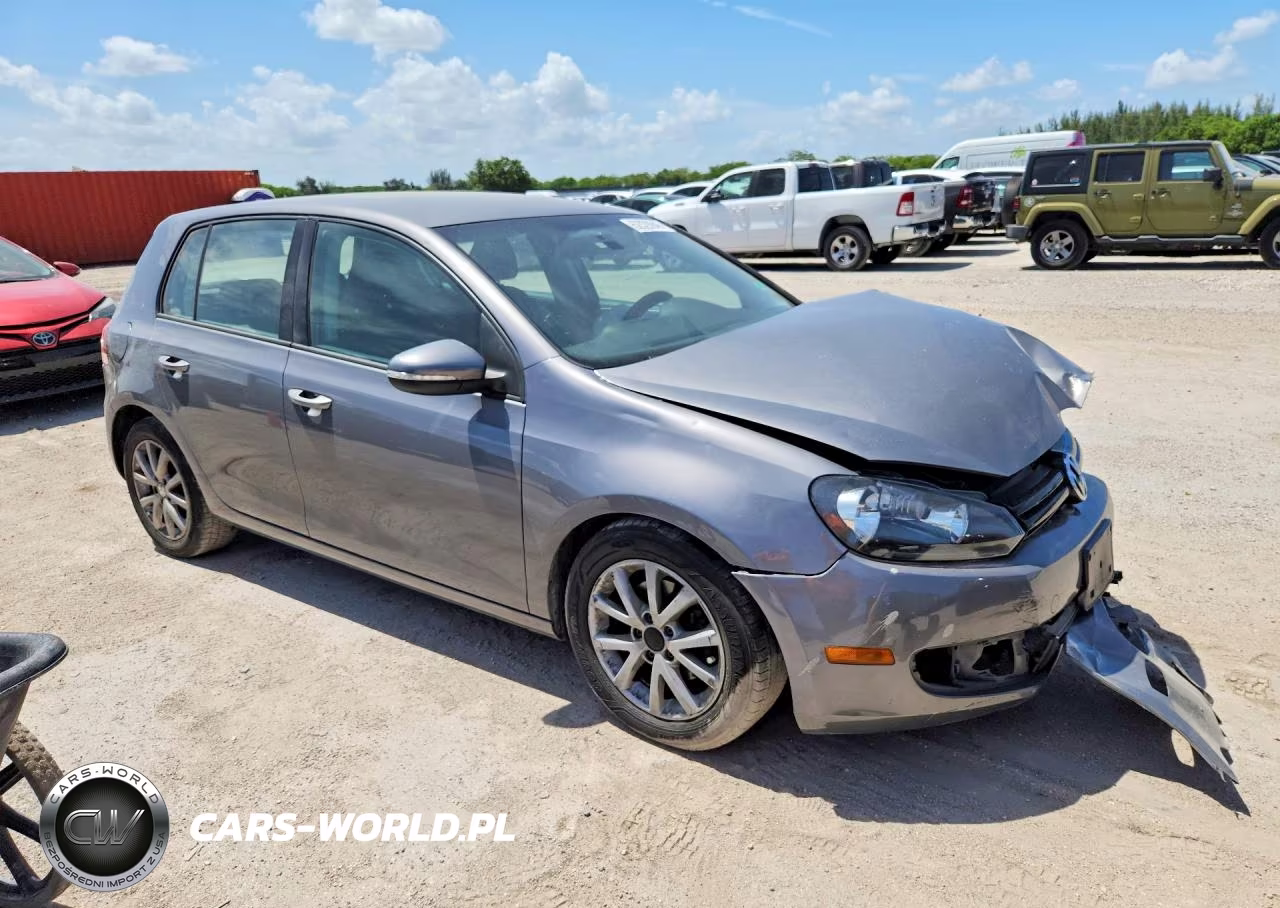 2010 Volkswagen Golf VIN:WVWDA7AJ5AW284464 - 4