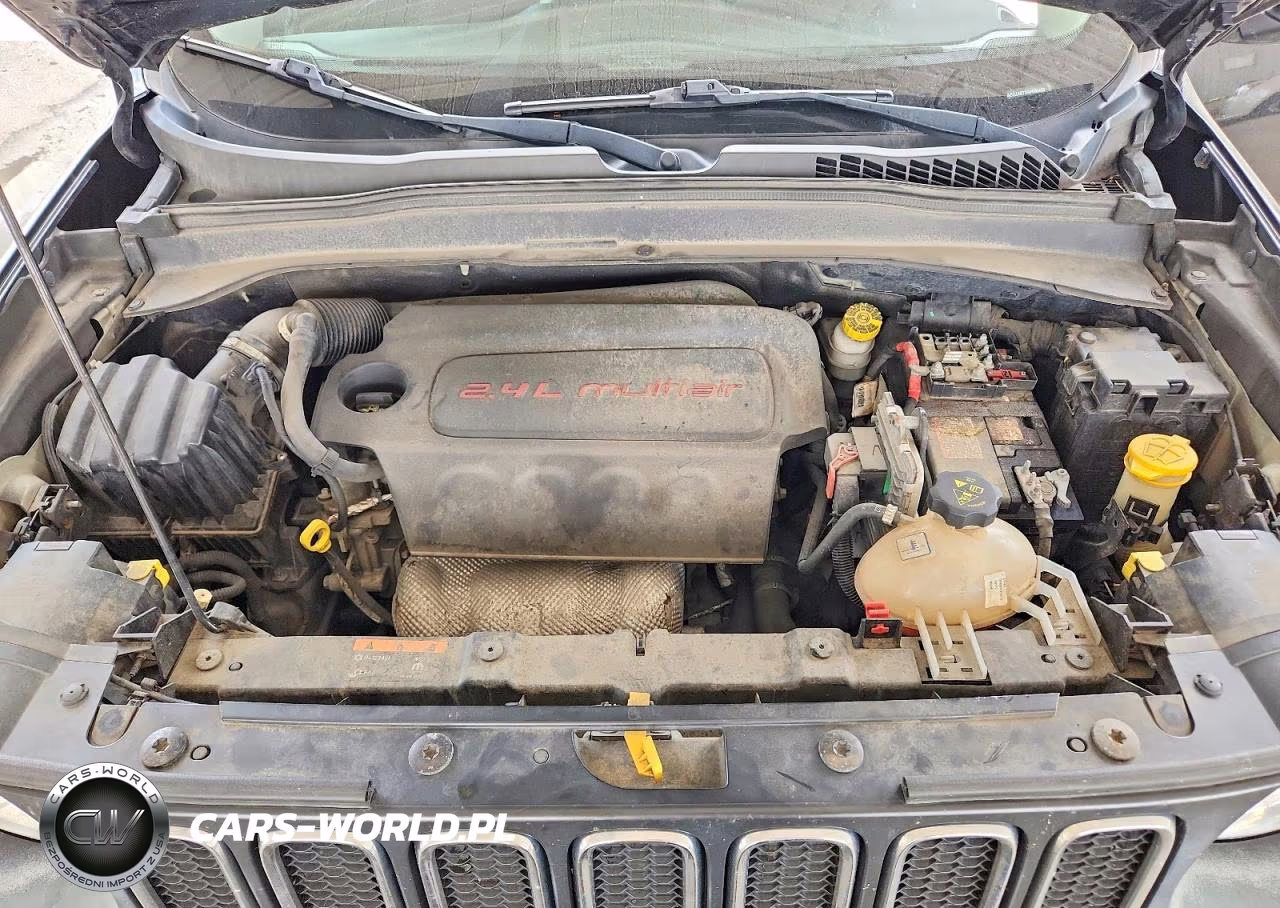 2016 Jeep Renegade Latitude VIN:ZACCJABT3GPD65459 - 11