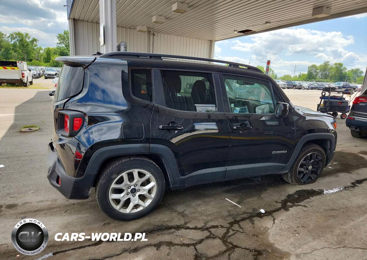 2016 Jeep Renegade Latitude VIN:ZACCJABT3GPD65459 - 3
