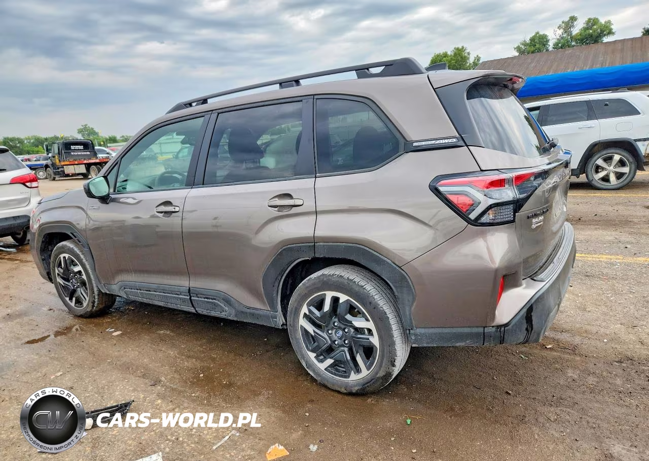 2025 Subaru Forester Premium VIN:JF2SLSED9SH435113 - 2