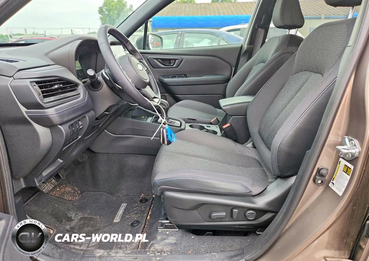 2025 Subaru Forester Premium VIN:JF2SLSED9SH435113 - 7