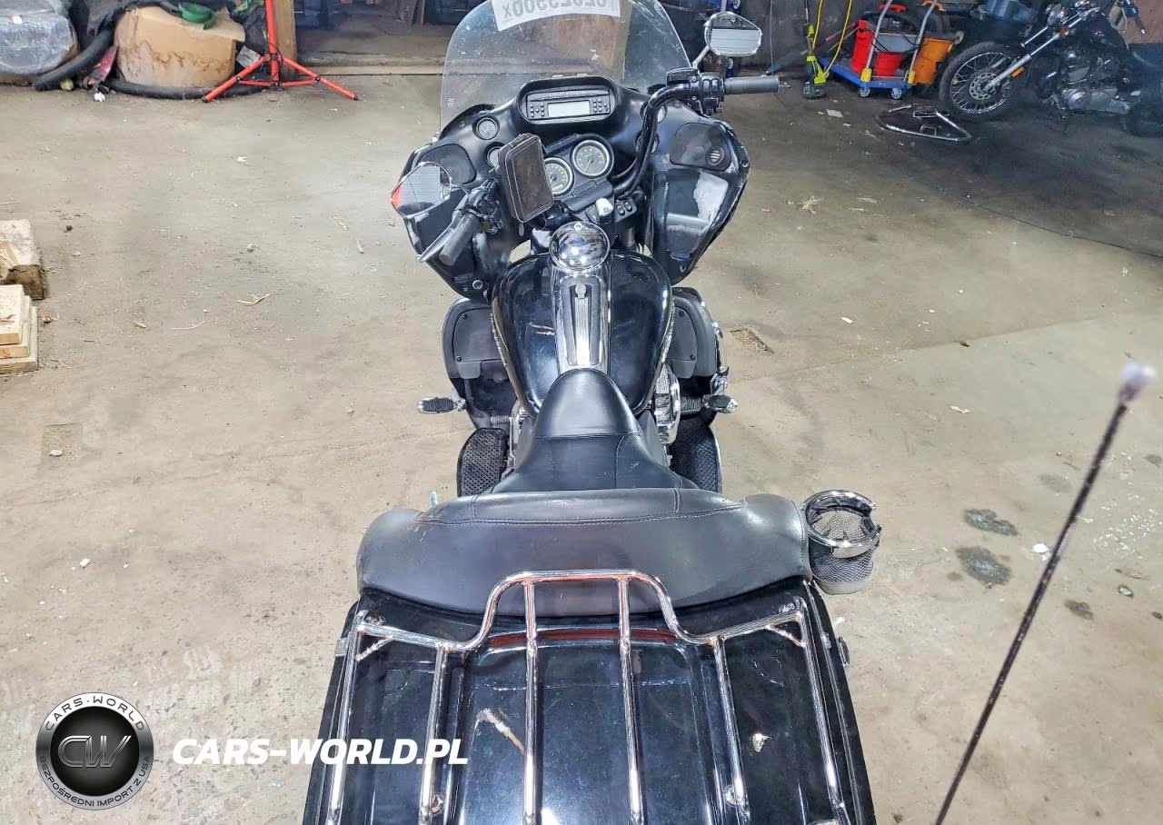 2011 Harley-Davidson Fltru VIN:1HD1KGM14BB636436 - 6