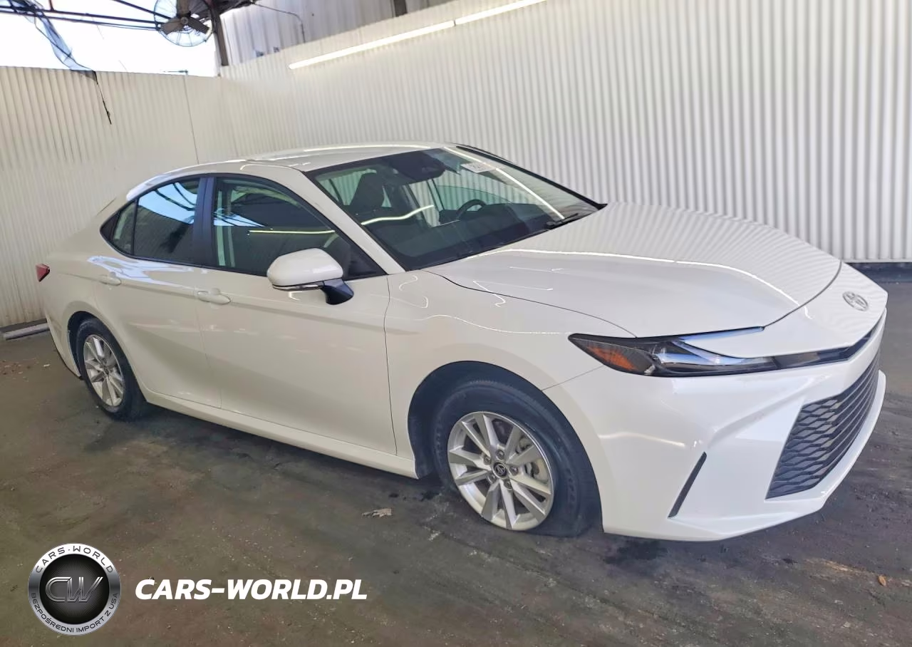 2026 Toyota Camry Le VIN:4T1DAACK7TU242178 - 4