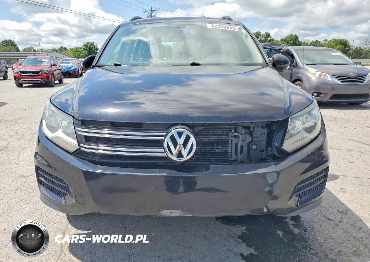 2016 Volkswagen Tiguan S VIN:WVGBV7AX7GW548420 - 5