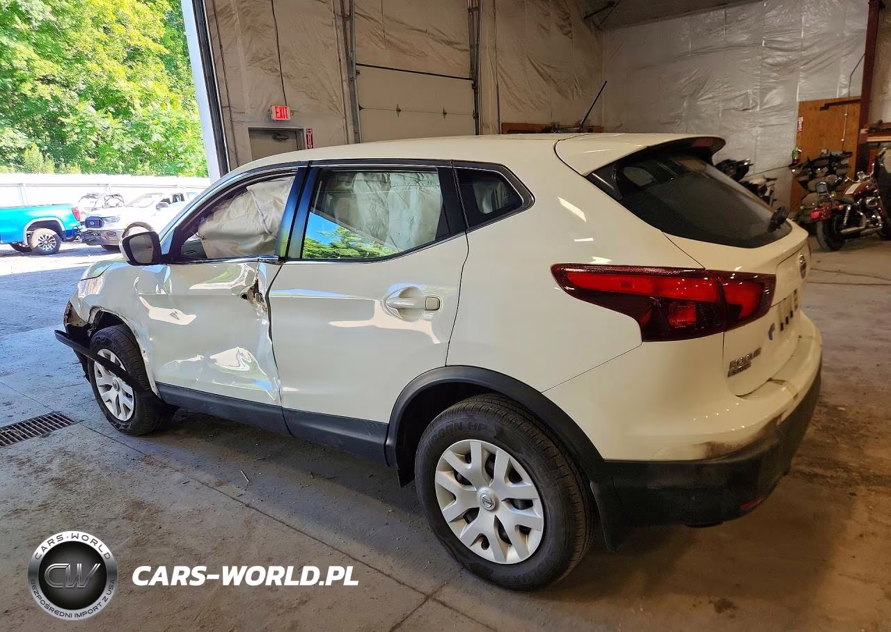 2019 Nissan Rogue Sport S VIN:JN1BJ1CR3KW313231 - 2