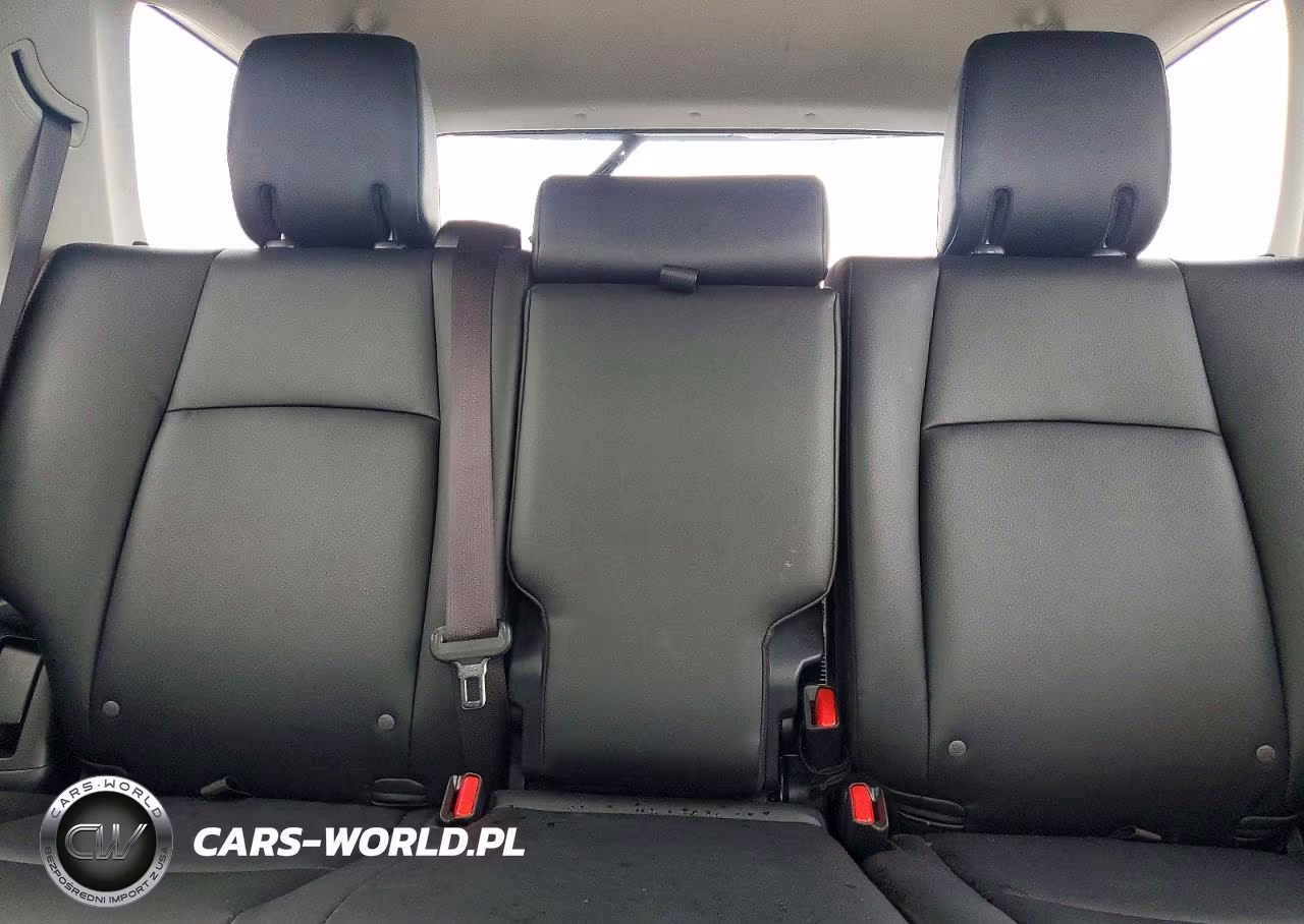 2020 Toyota 4Runner Trd Off-Road Premium VIN:JTEBU5JR8L5739207 - 10