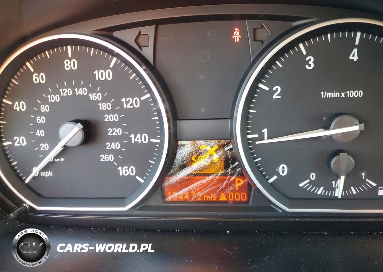 2011 BMW 128 I VIN:WBAUL7C57BVM81019 - 9