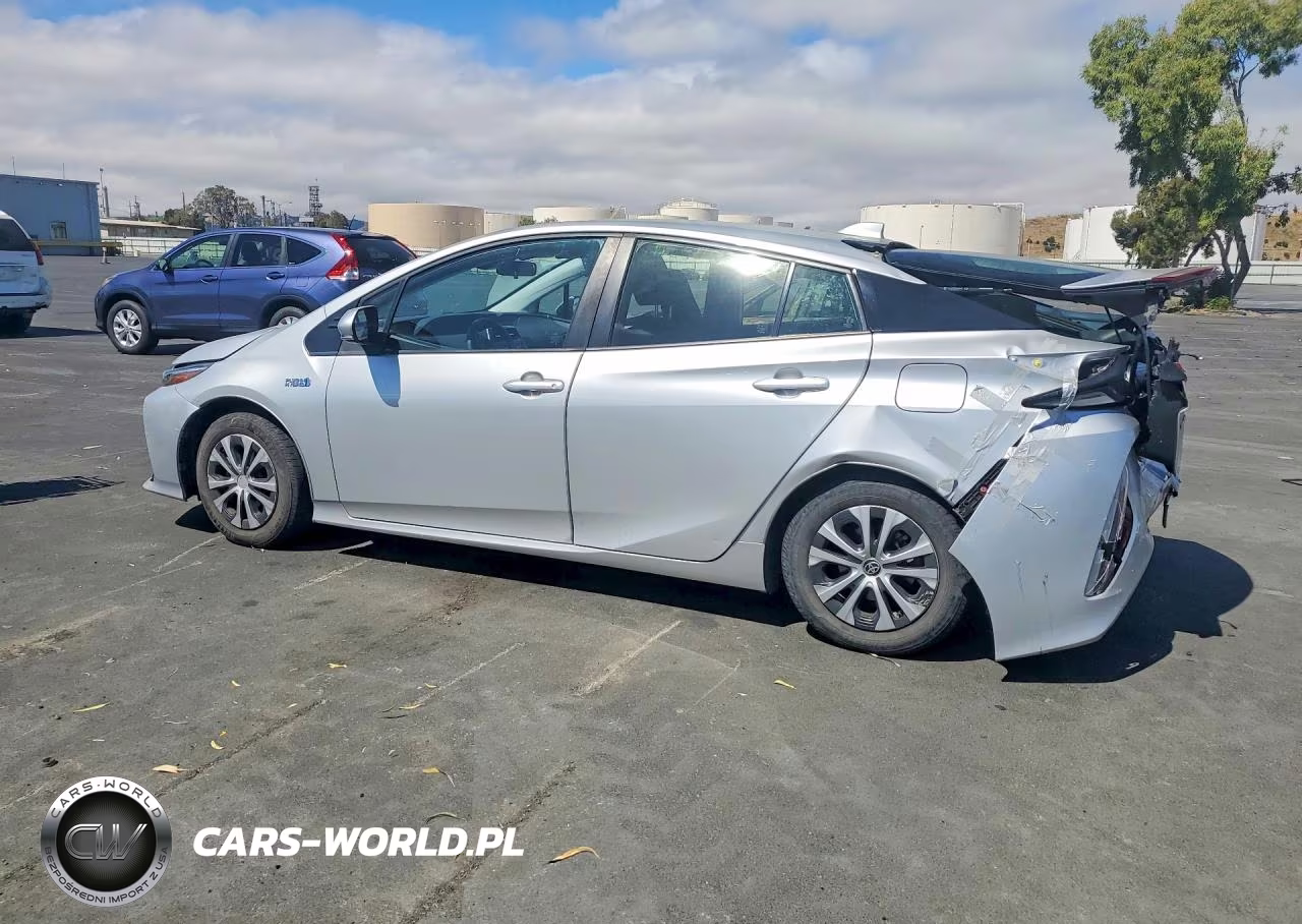 2021 Toyota Prius Prime Le VIN:JTDKAMFP2M3191586 - 2